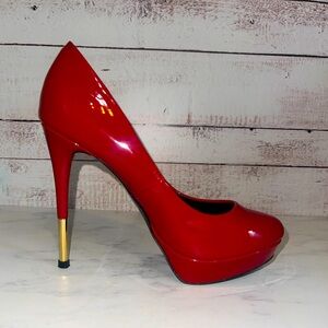 LFL red patent stilettos size 7